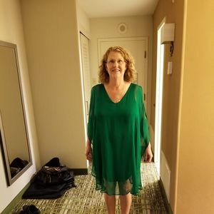 Meet your Posher, Linda